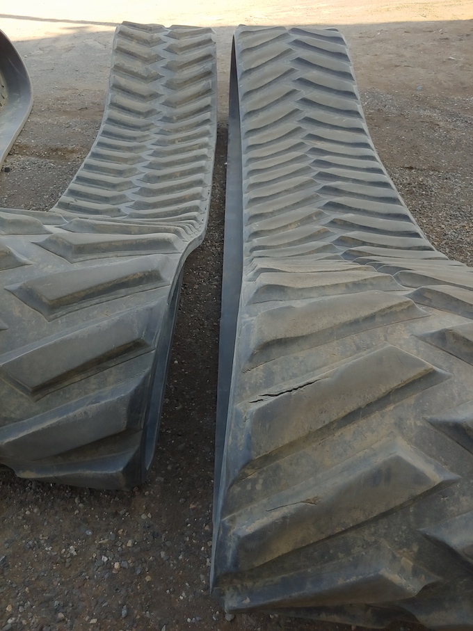 Camoplast USED John Deere 8RT 30" Tracks